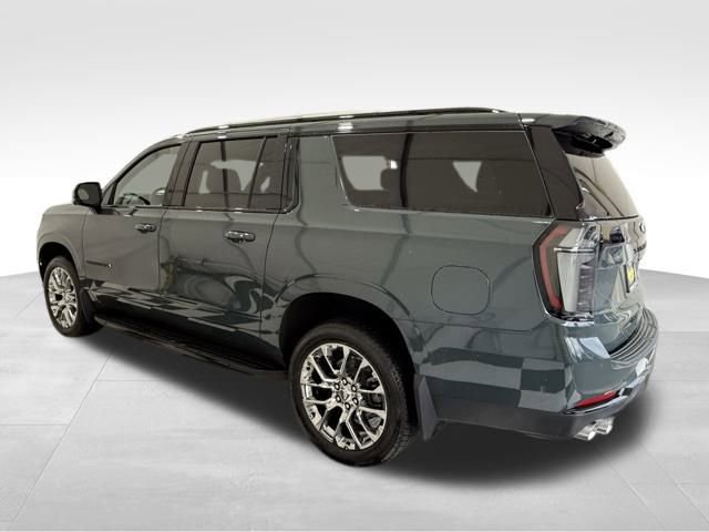 New 2026 Chevrolet Suburban RST w/ Comfort Package image 2