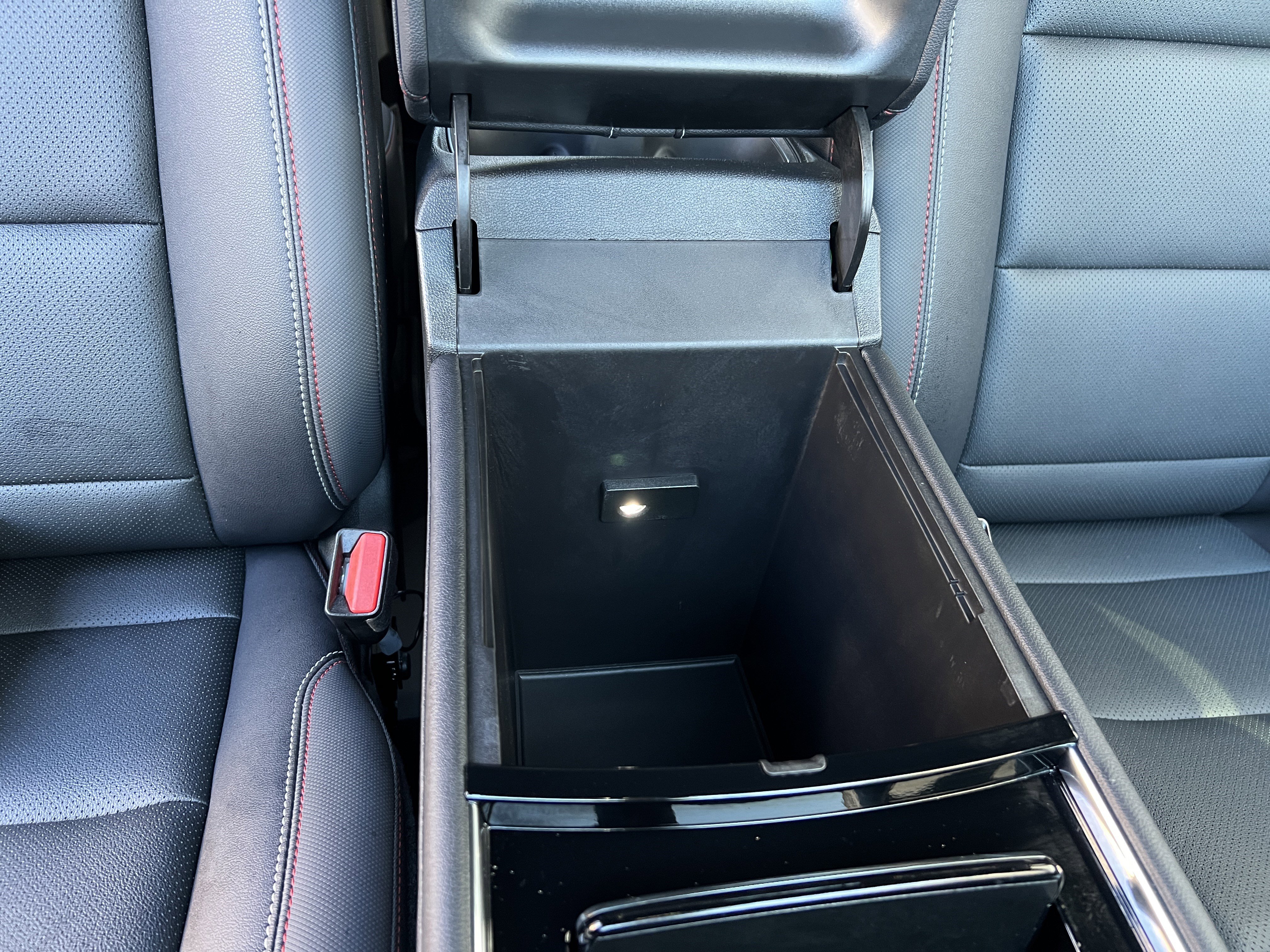 Used 2025 Chevrolet Traverse Z71 w/ Enhanced Driving Package image 29