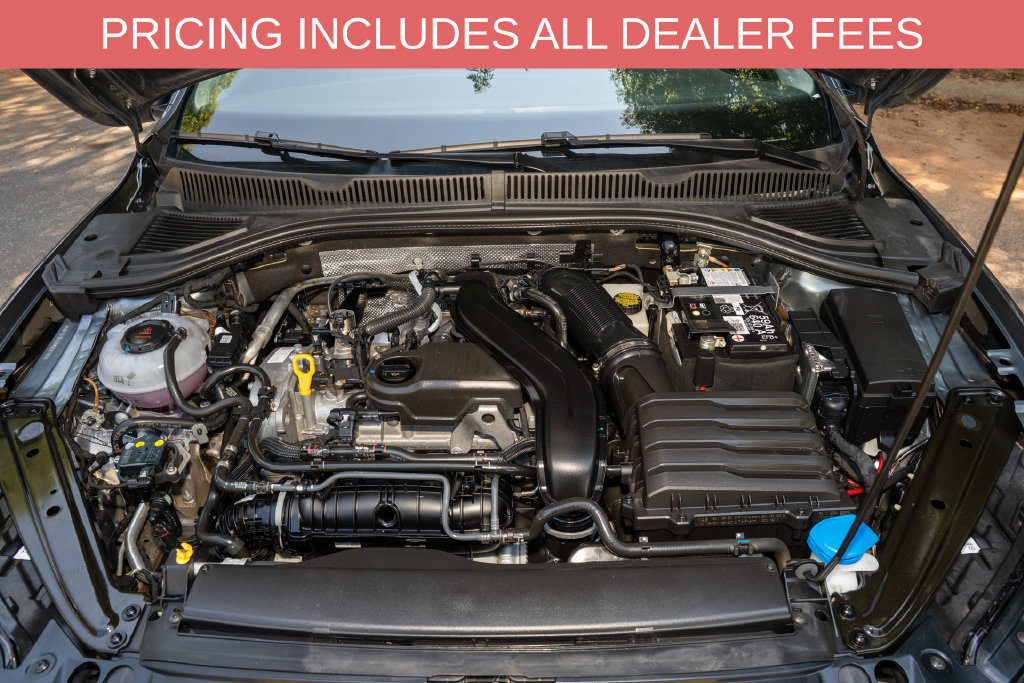 Used 2025 Volkswagen Jetta SE FWD image 19