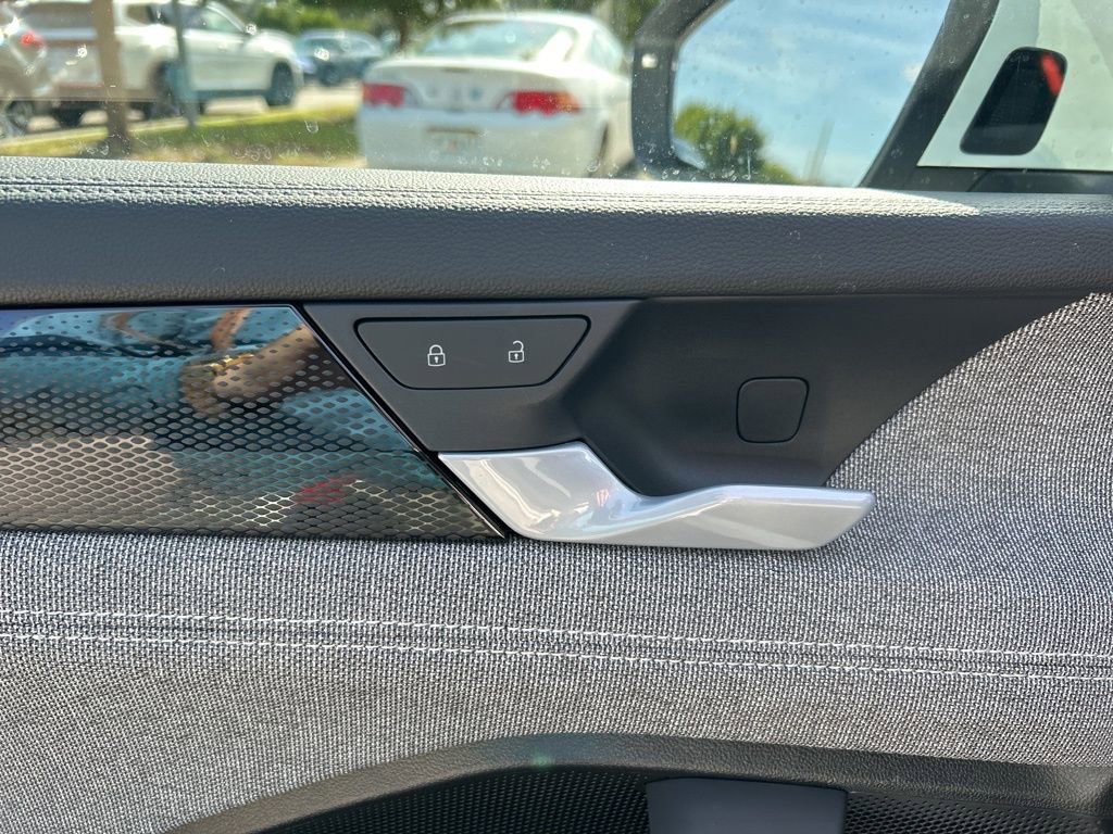 New 2026 Volkswagen Tiguan S image 17