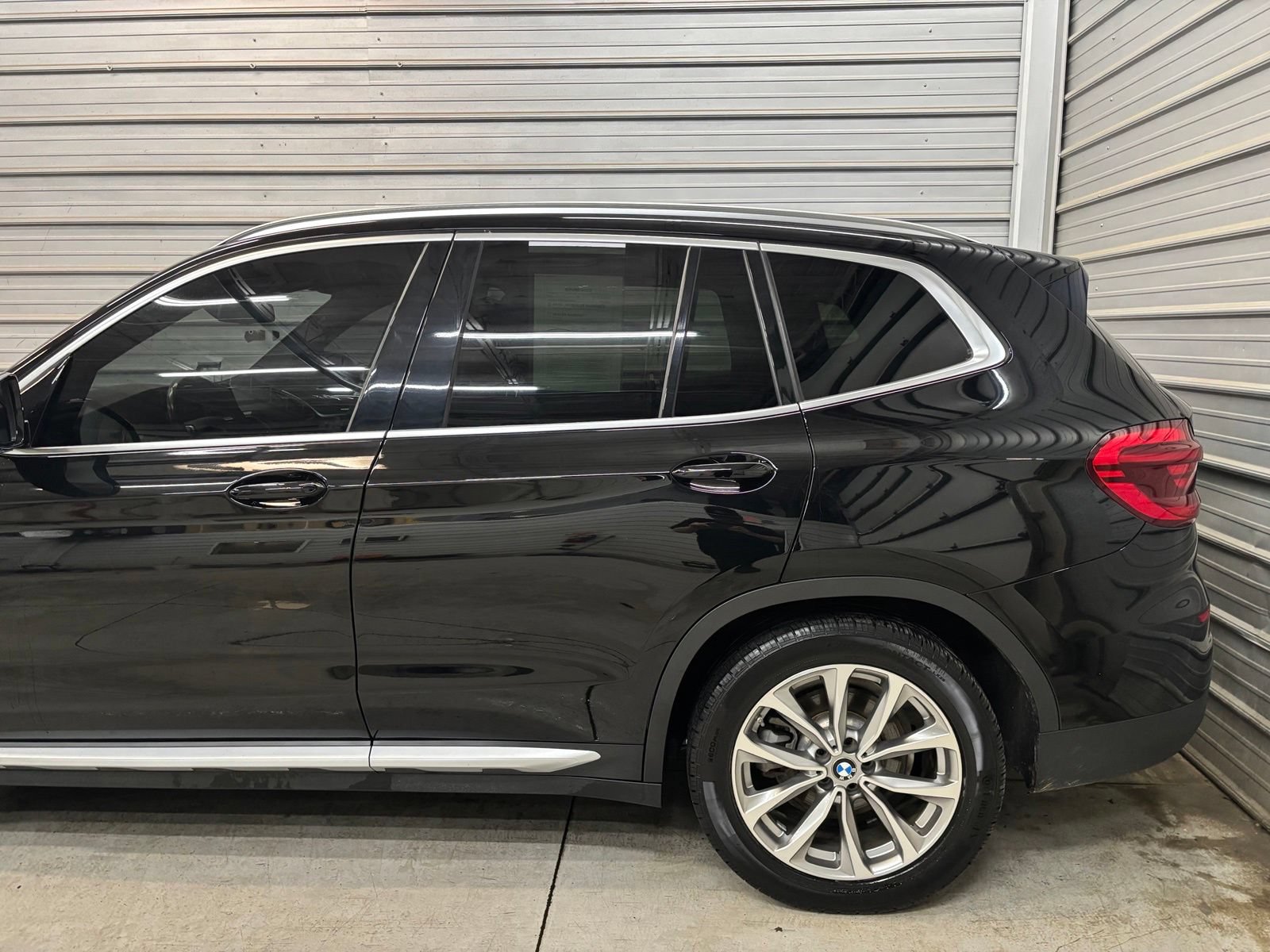 Used 2019 BMW X3 xDrive30i w/ Convenience Package AWD/4WD image 5