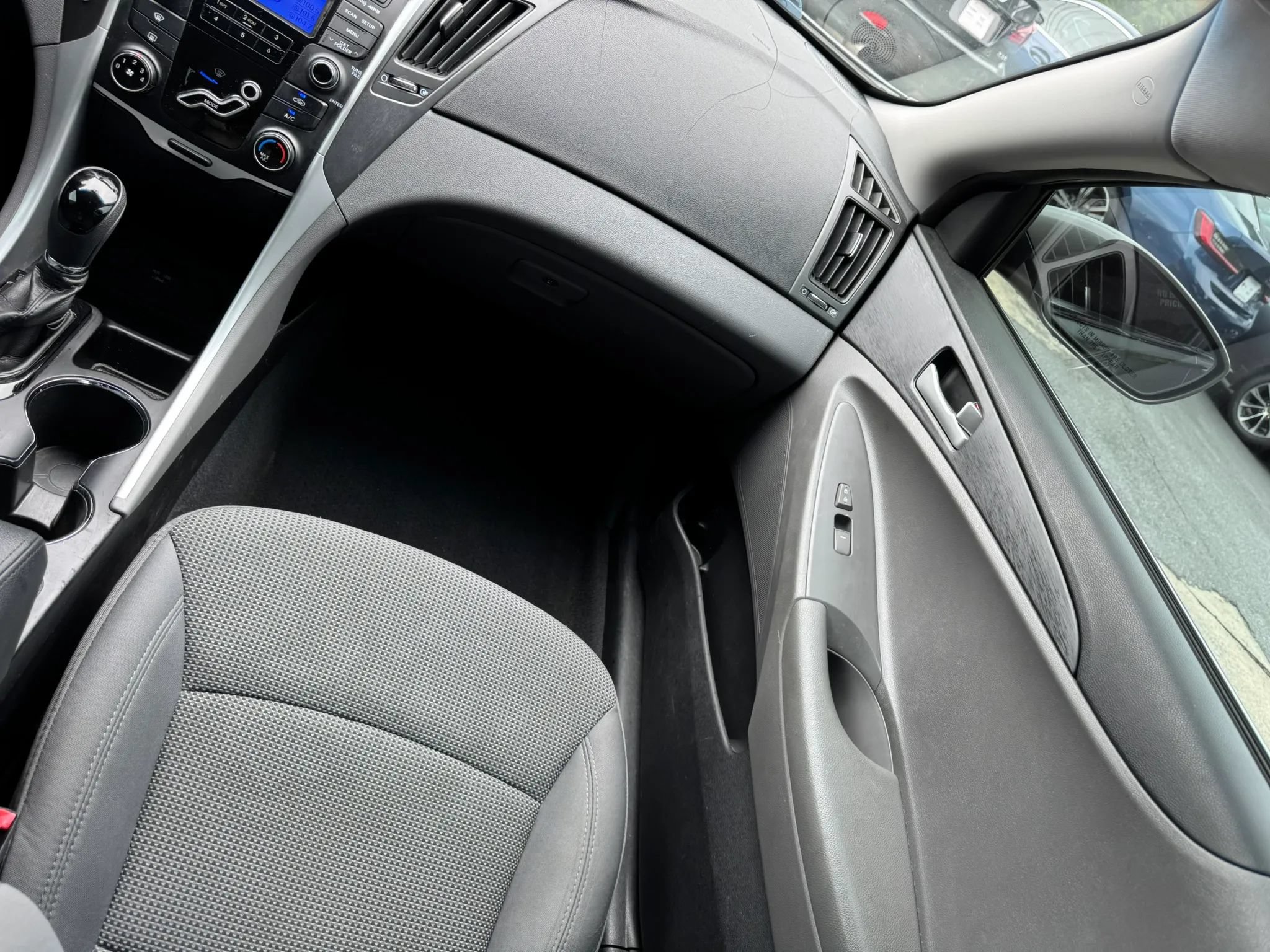 Used 2013 Hyundai Sonata GLS FWD image 12