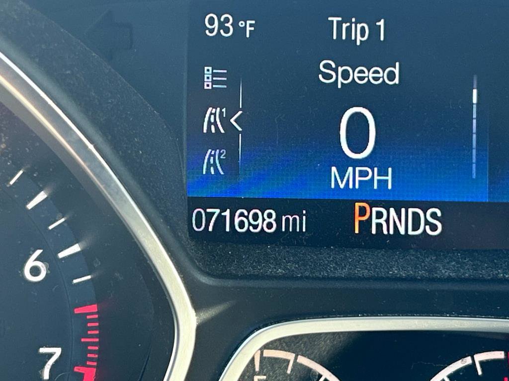 Used 2017 Ford Escape SE w/ Equipment Group 201A image 26