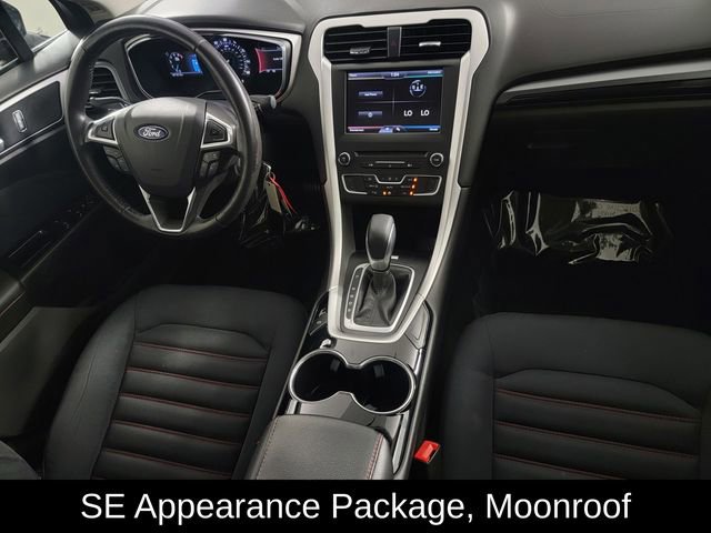 Used 2016 Ford Fusion SE FWD image 32