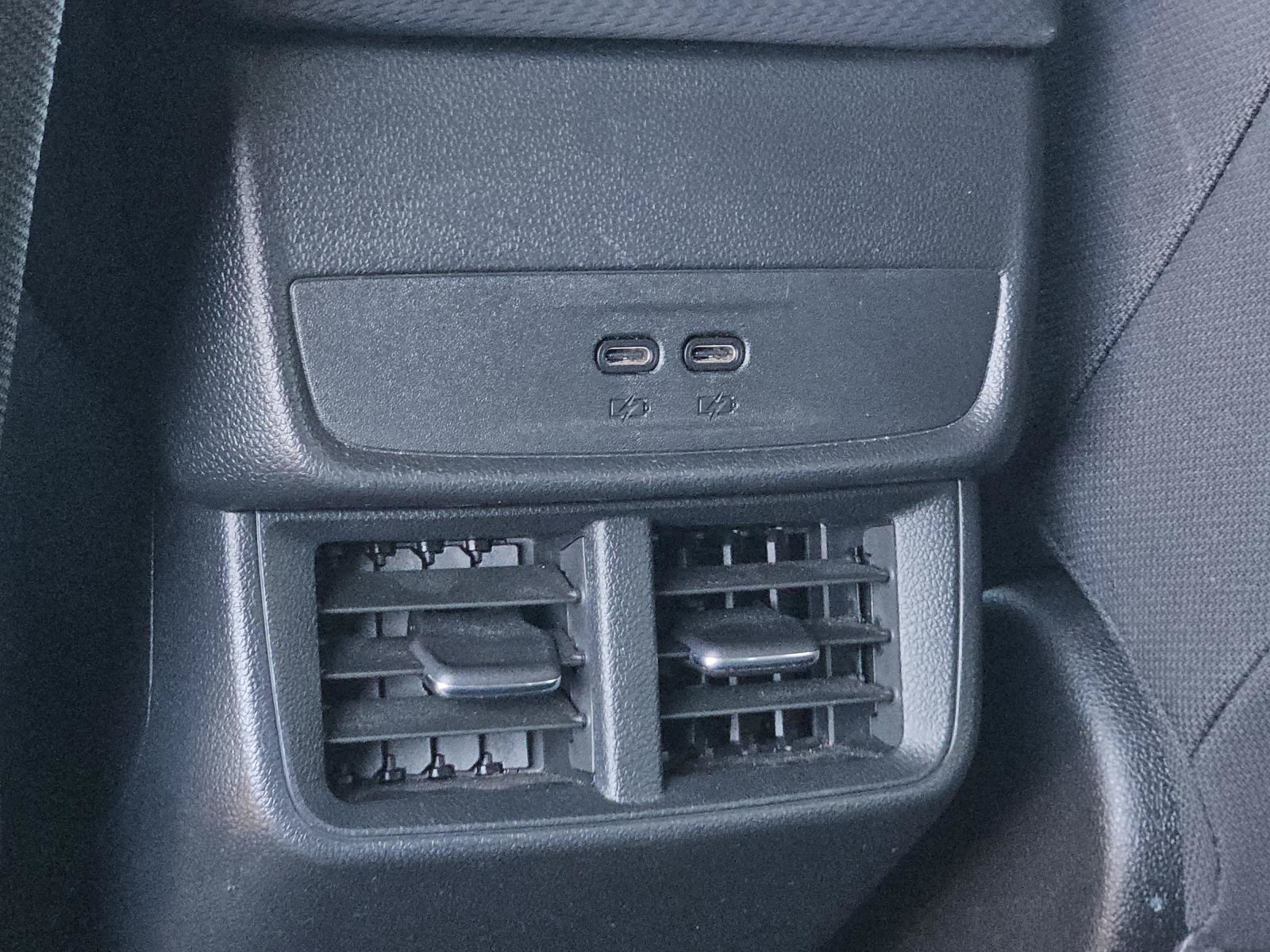 Used 2026 Chevrolet Equinox LT FWD image 27
