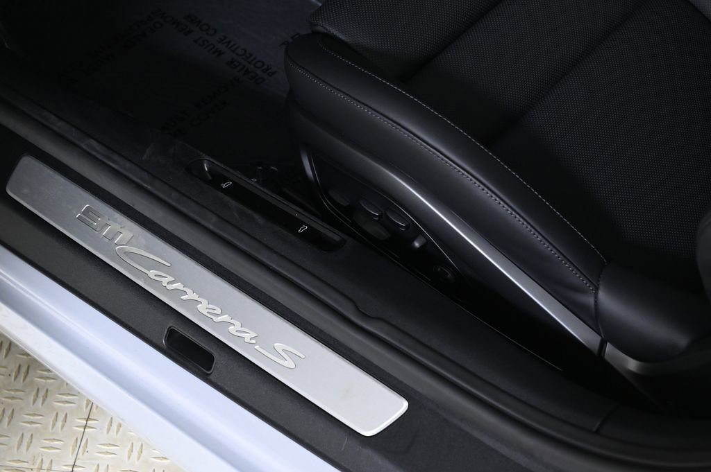 Used 2026 Porsche 911 Carrera S image 21
