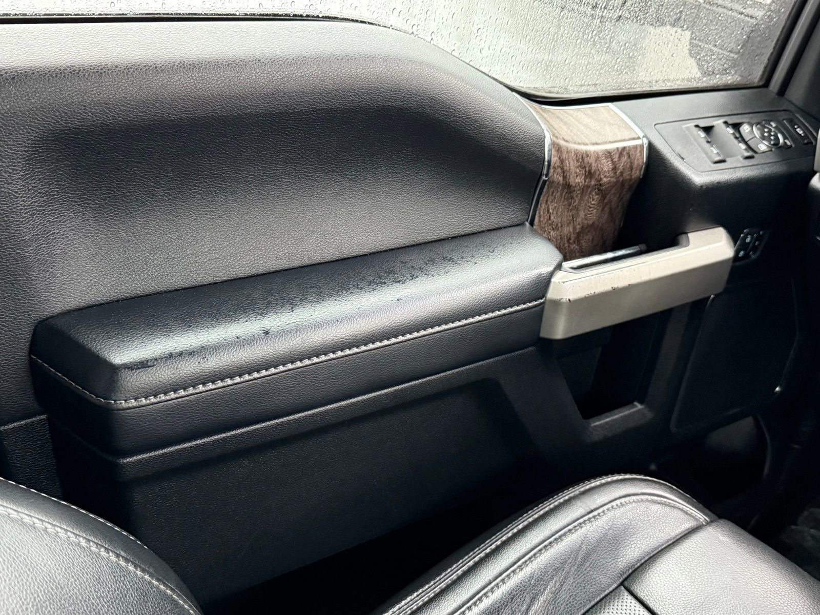 Used 2019 Ford F250 Lariat w/ Lariat Ultimate Package image 30