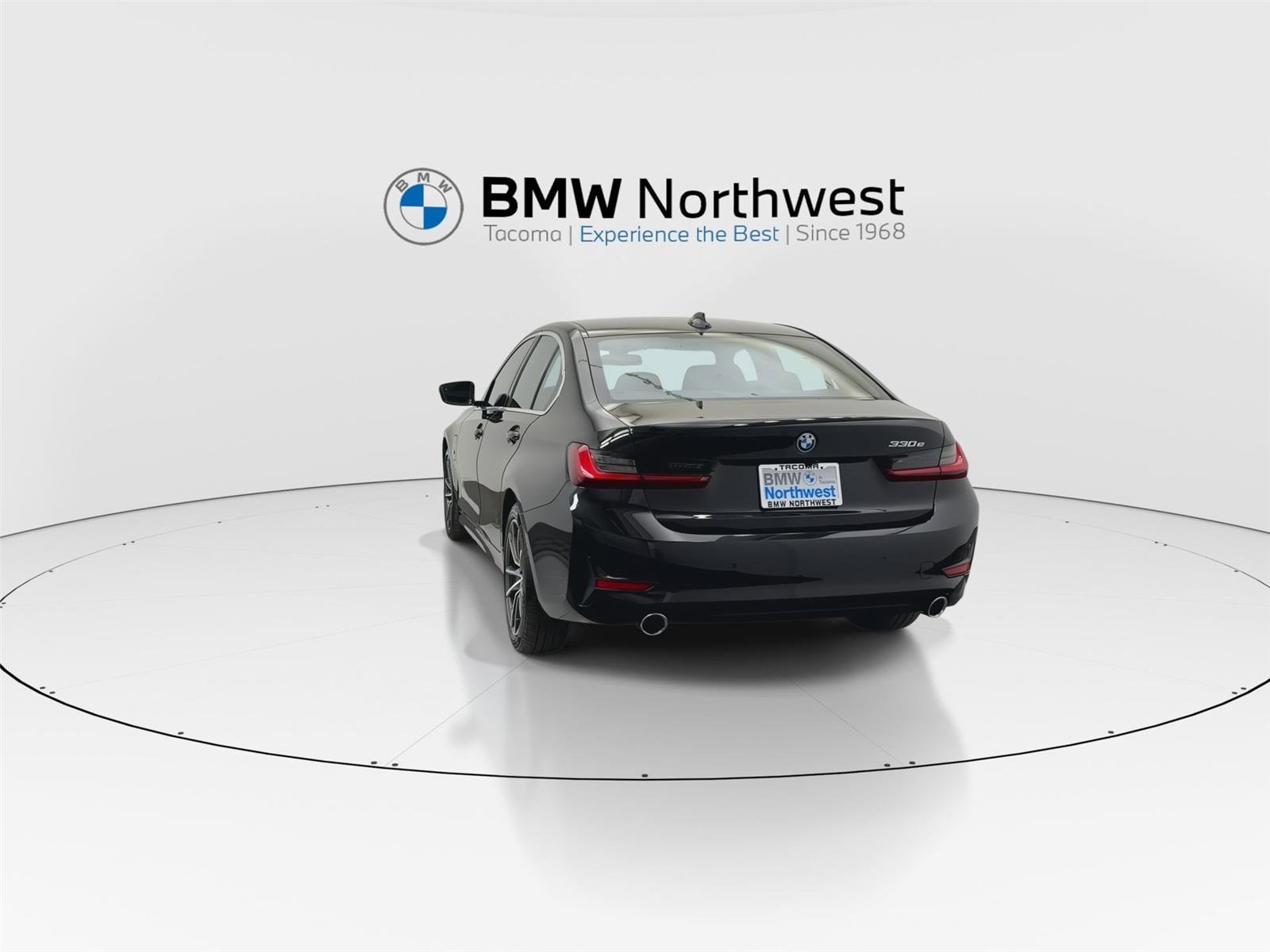 Used 2022 BMW 330e image 13