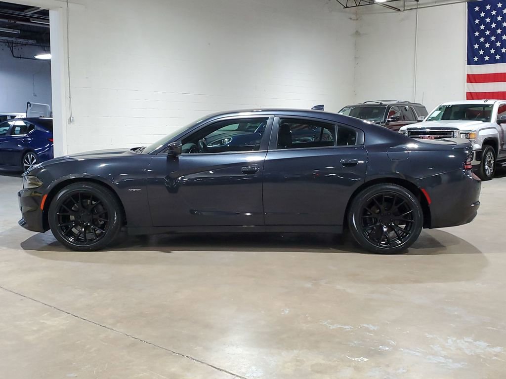 Used 2018 Dodge Charger R/T w/ Navigation & Travel Group image 13