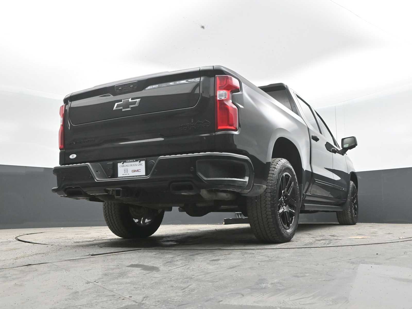 Used 2025 Chevrolet Silverado 1500 High Country w/ Midnight Edition AWD/4WD image 53