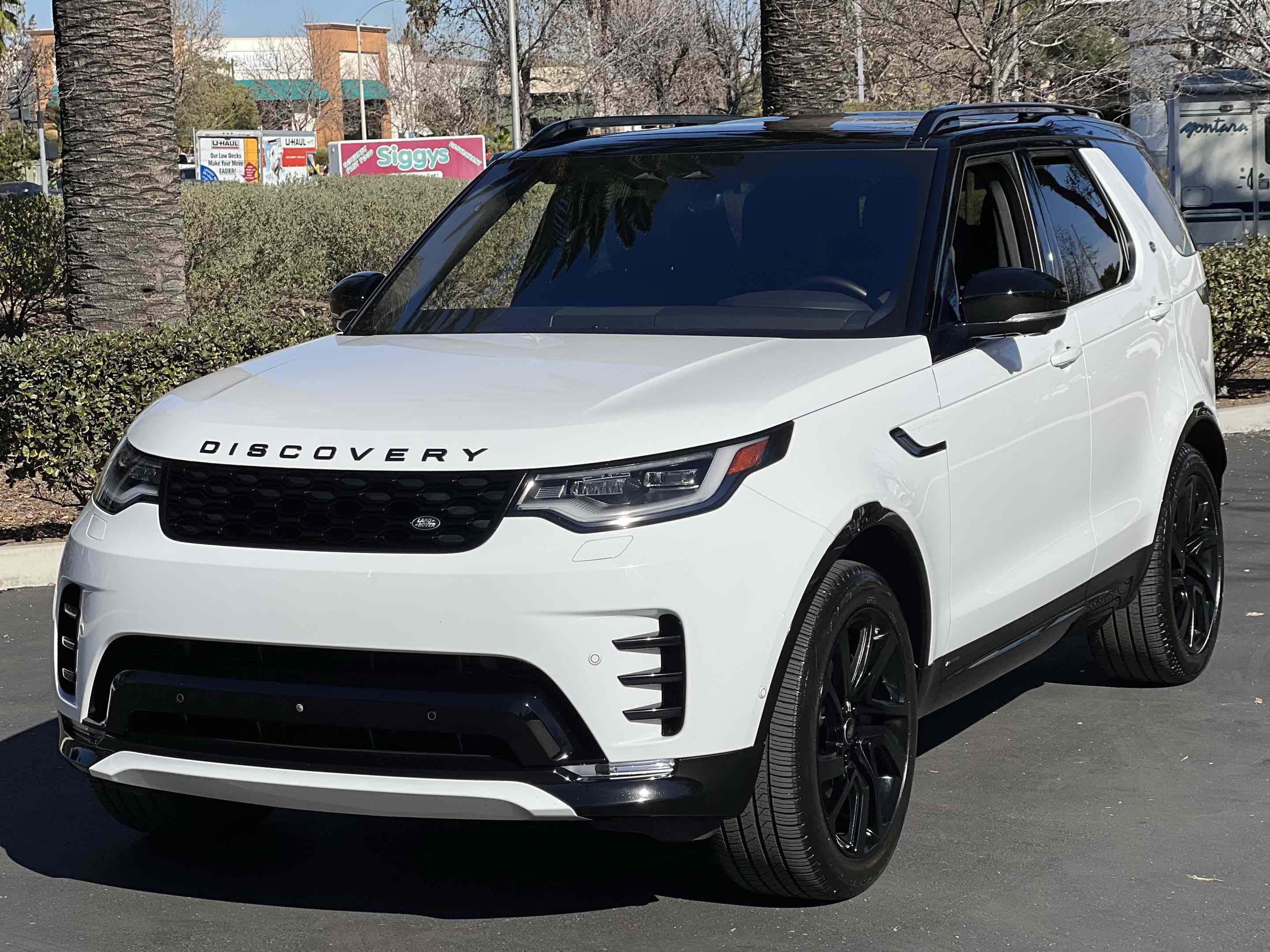 Used 2021 Land Rover Discovery S R-Dynamic image 21