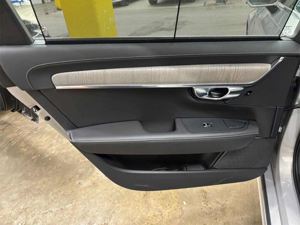 Certified 2024 Volvo S90 T8 Ultimate image 15