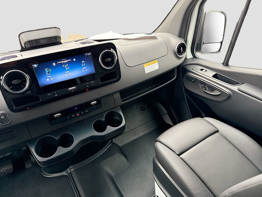 New 2026 Mercedes-Benz Sprinter 2500 image 22