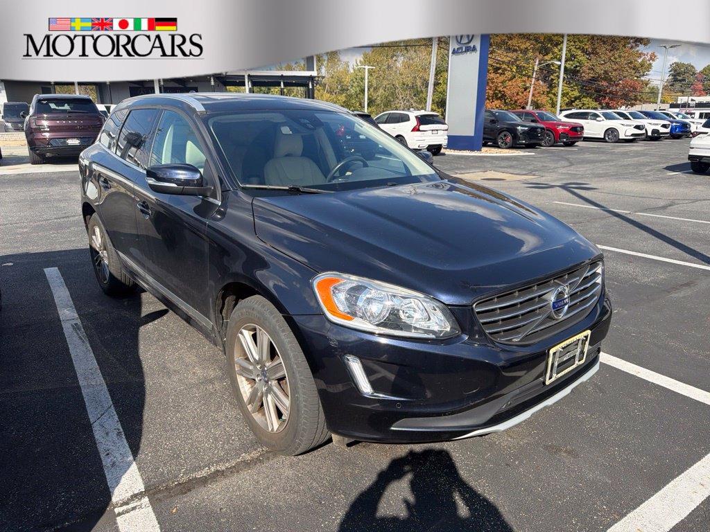 Used 2016 Volvo XC60 T6 w/ Proximity Package