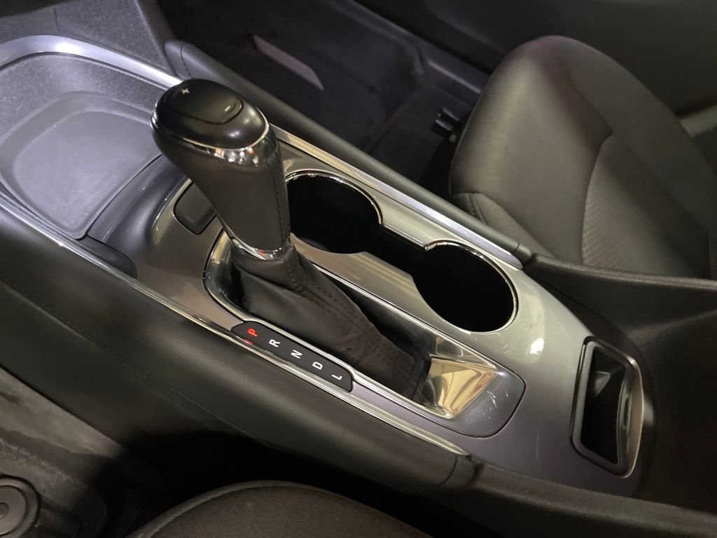 Used 2018 Chevrolet Malibu LT image 24