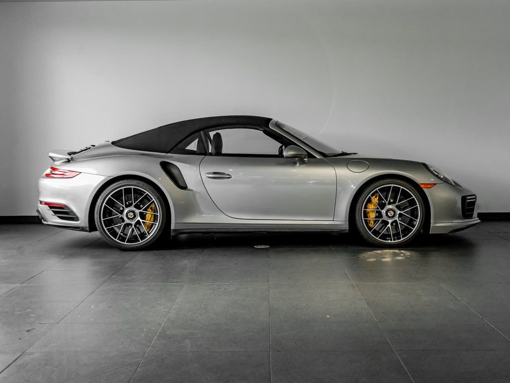 Used 2019 Porsche 911 Turbo S image 8