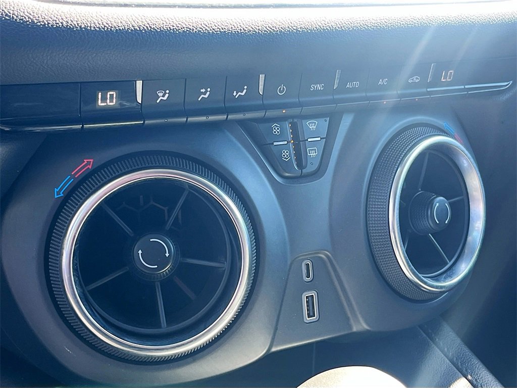 Used 2021 Chevrolet Blazer LT image 15