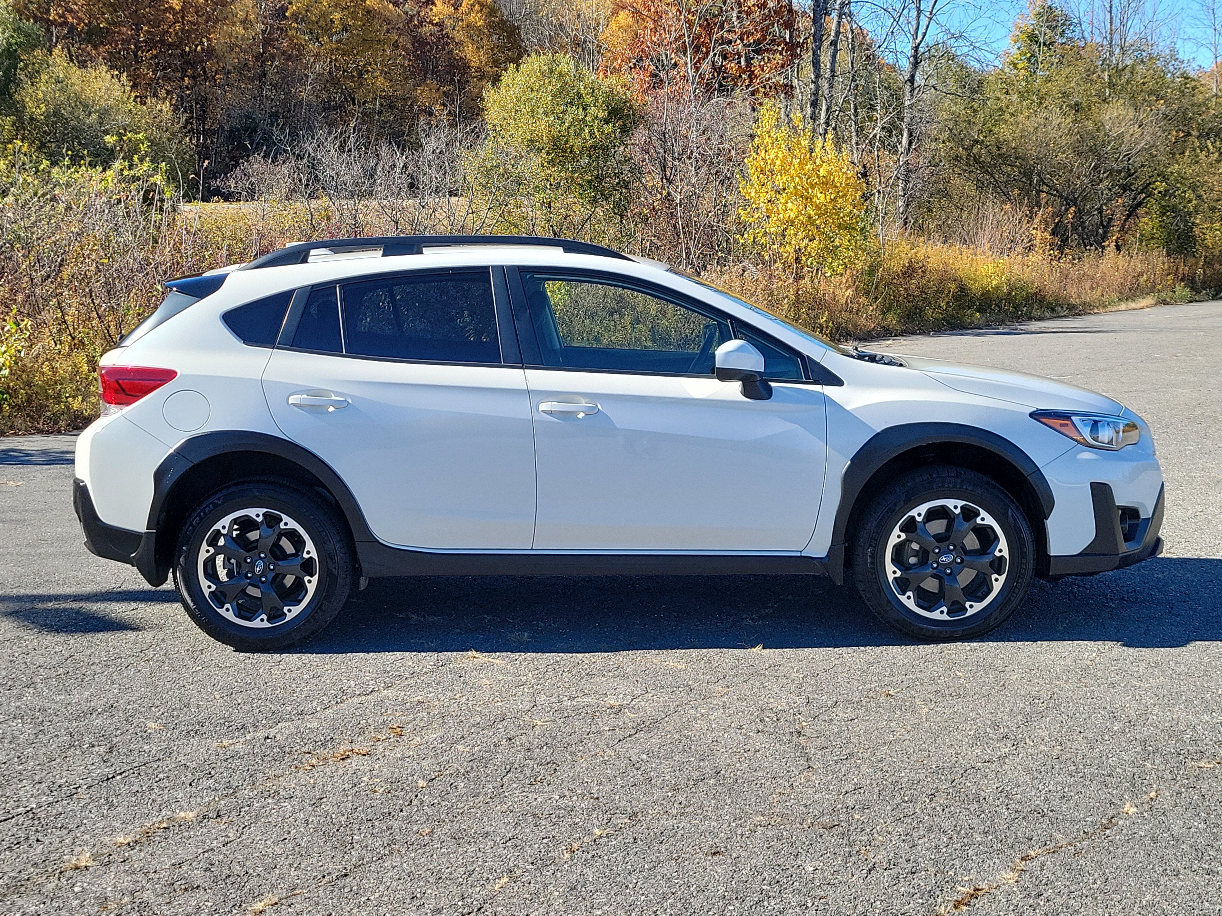 Used 2023 Subaru Crosstrek 2.0i Premium AWD/4WD image 4