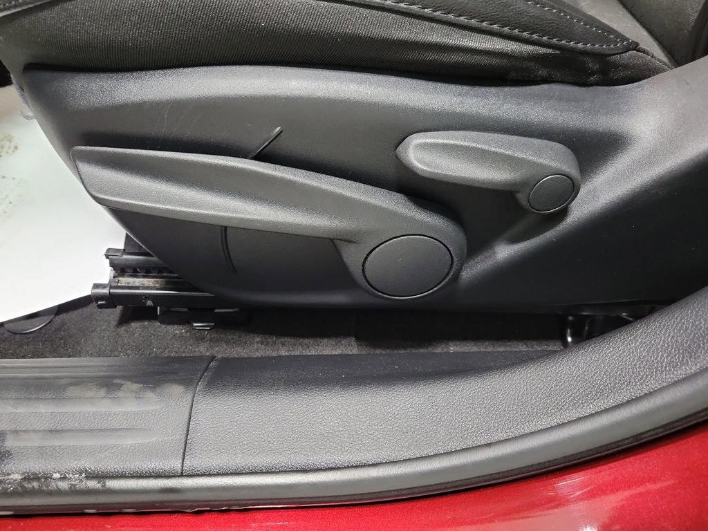 Used 2021 Jeep Compass Altitude image 36