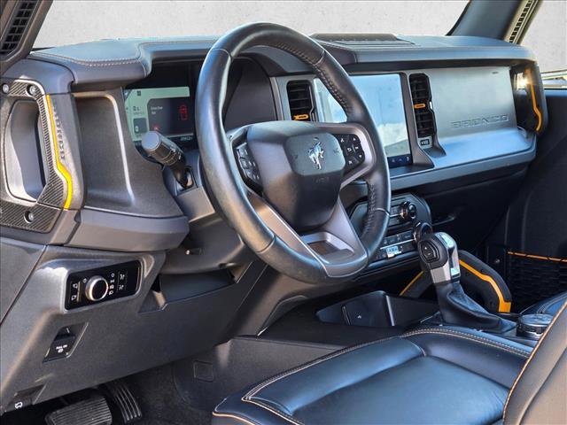 Used 2024 Ford Bronco Badlands image 9