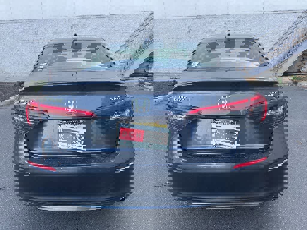 Used 2023 Honda Civic Sport image 13