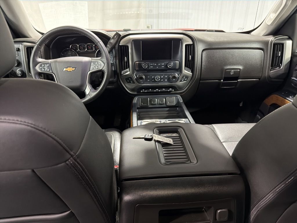 Used 2018 Chevrolet Silverado 1500 LTZ w/ LTZ Plus Package image 3