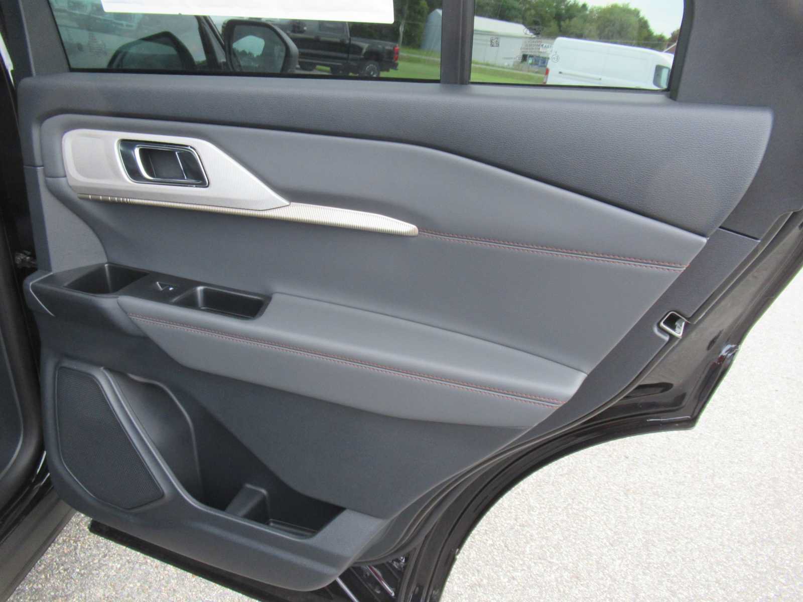 New 2027 Ford Explorer Active AWD/4WD image 18