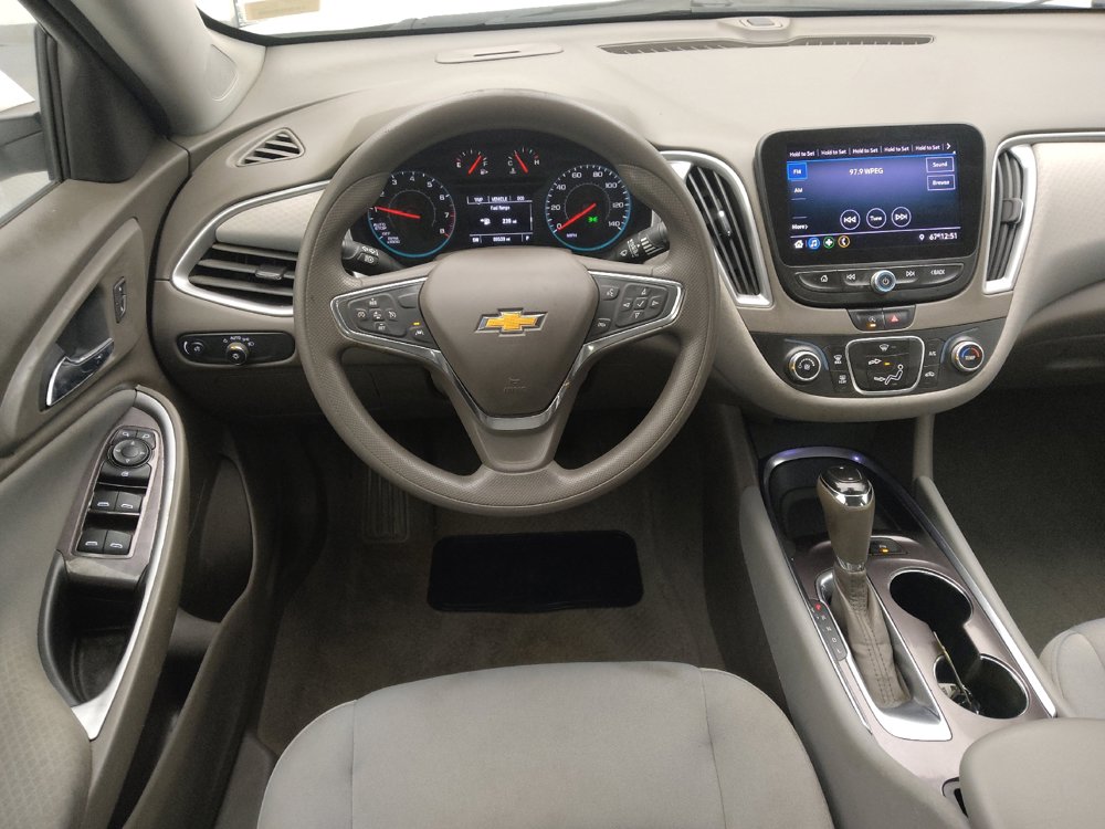 Used 2020 Chevrolet Malibu LS w/ Driver Confidence Package II FWD image 22