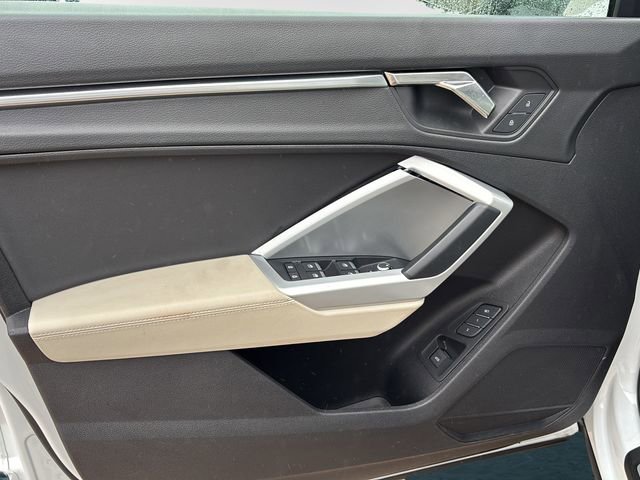 Used 2022 Audi Q3 2.0T Premium Plus w/ Premium Plus Package image 20