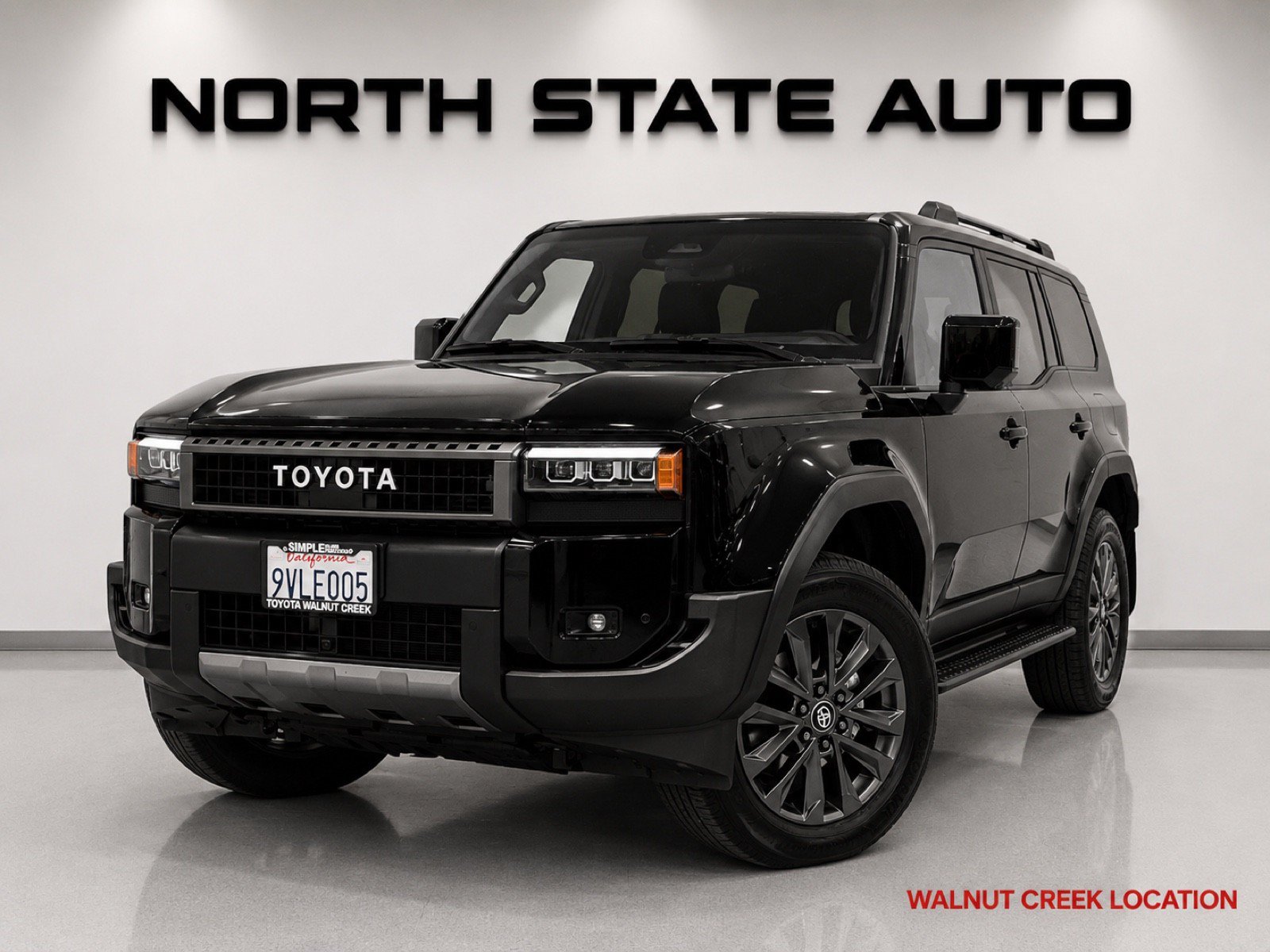 Used 2025 Toyota Land Cruiser w/ Premium Package AWD/4WD image 1