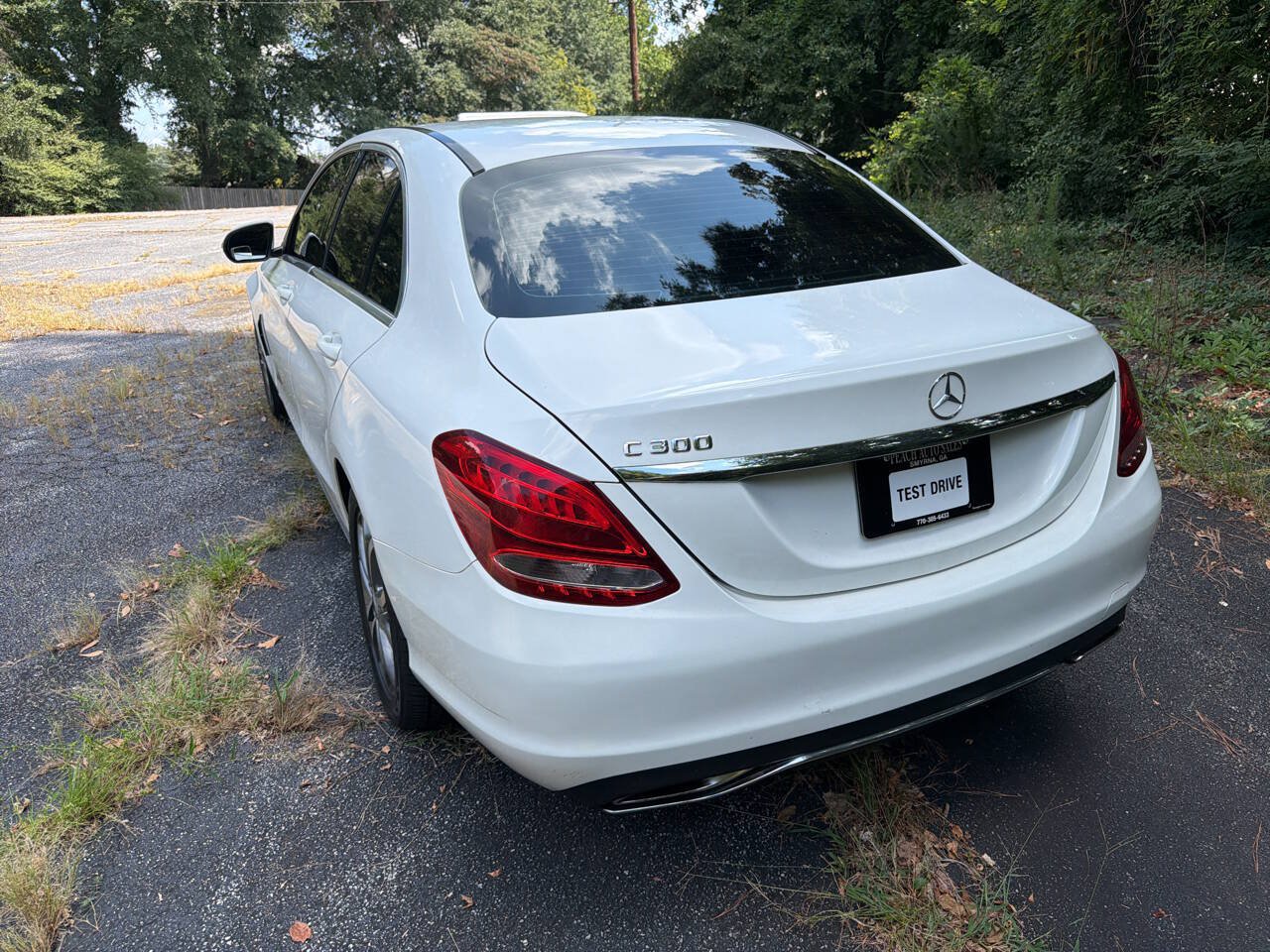 Used 2015 Mercedes-Benz C 300 Sedan image 5