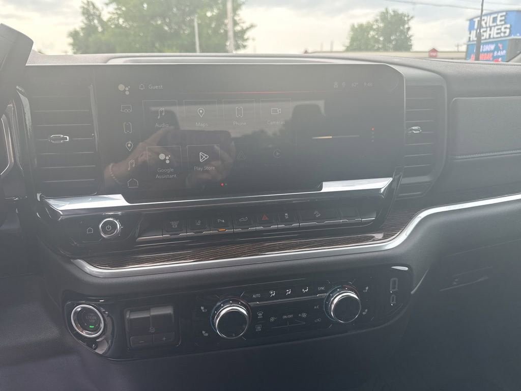 New 2026 GMC Sierra 2500 SLE w/ SLE Value Package; AWD/4WD image 22