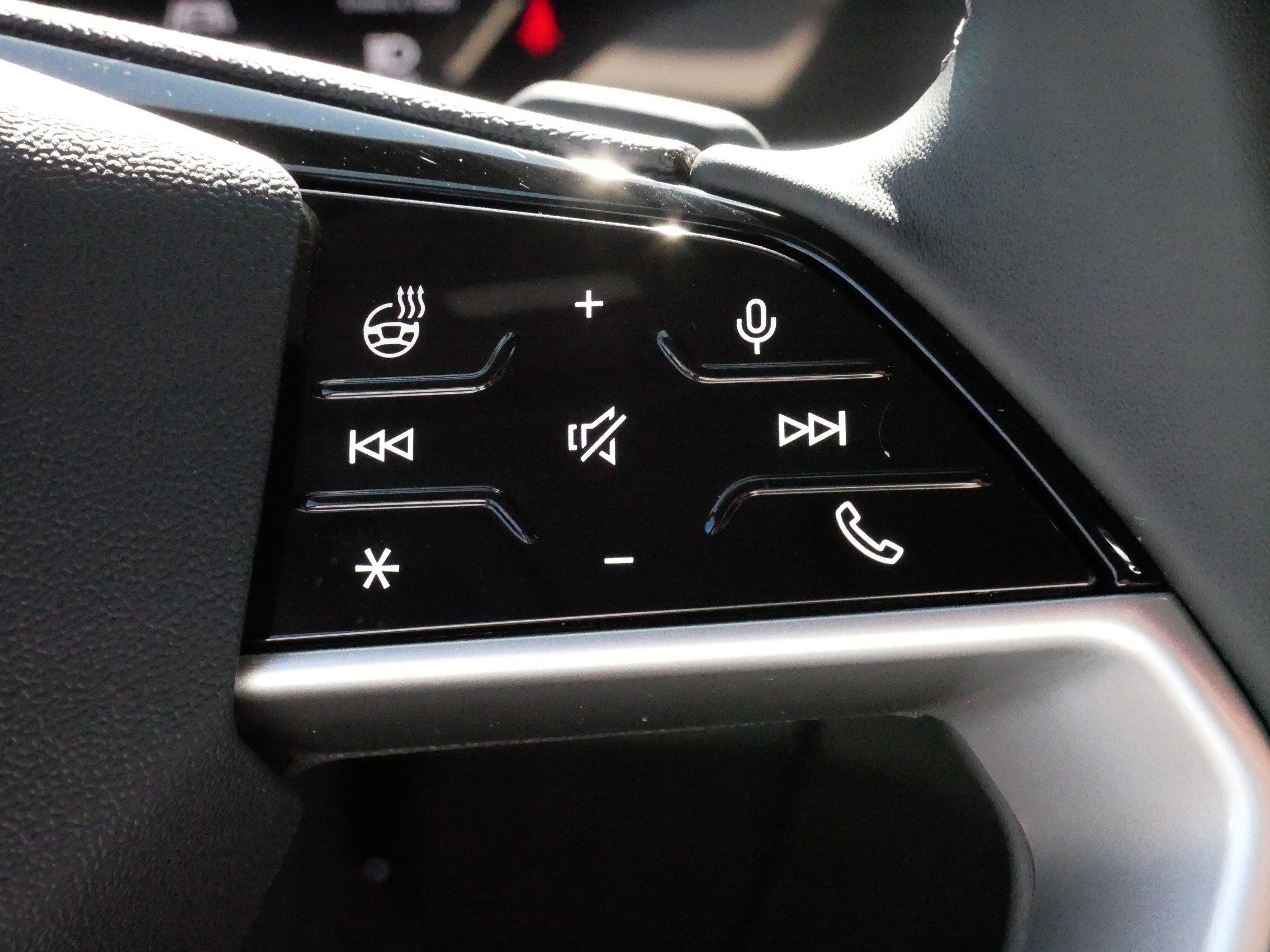 Used 2025 Audi Q5 Prestige image 28