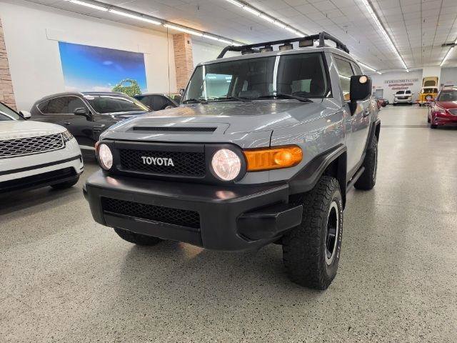 Used 2013 Toyota FJ Cruiser 4WD w/ Trail Teams Special Edition image 1