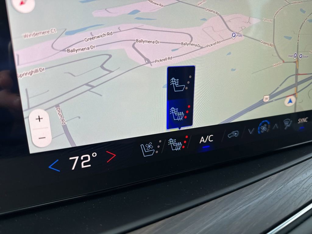 New 2026 Chevrolet Suburban Premier image 24