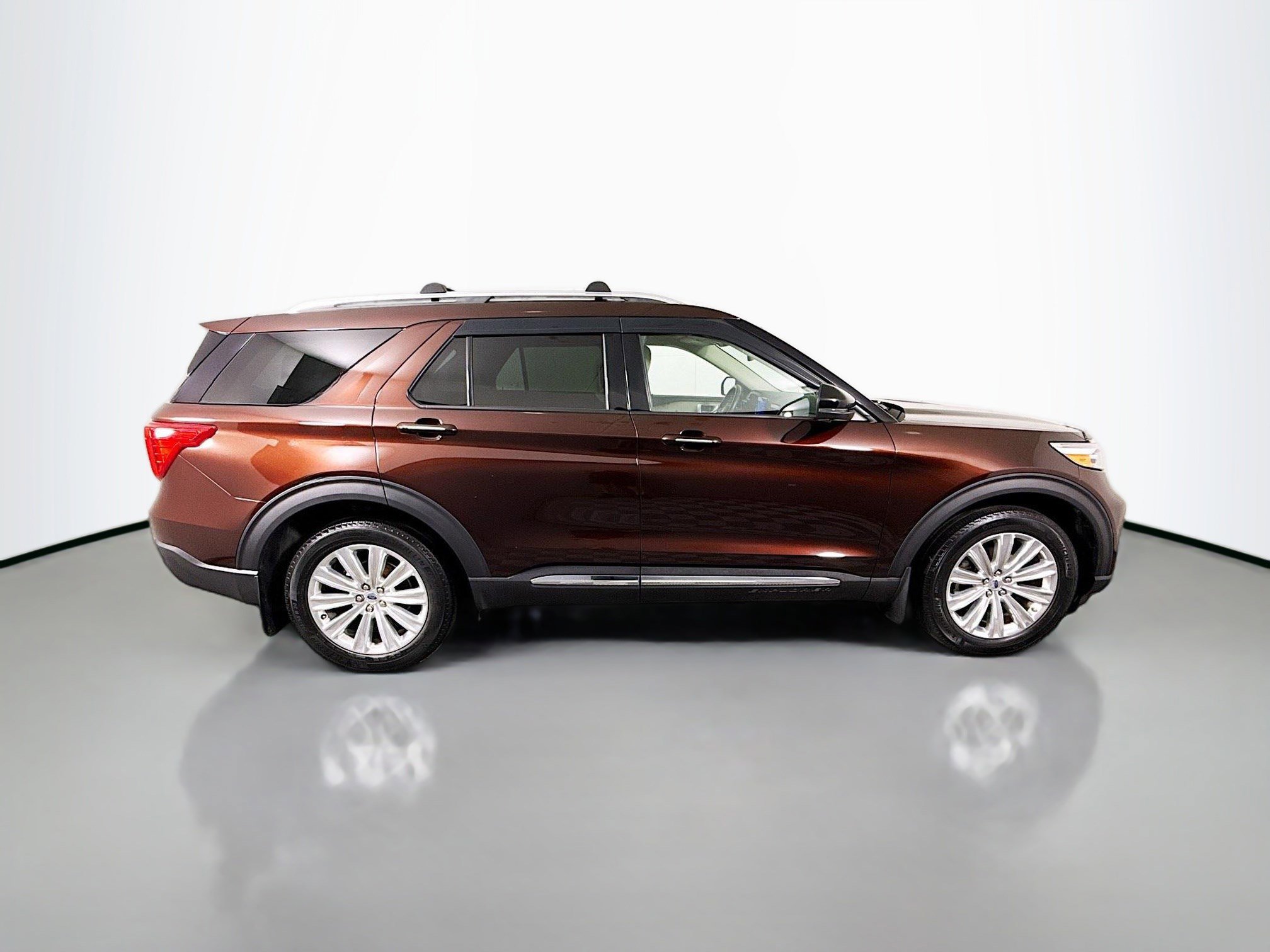 Used 2020 Ford Explorer Limited image 11
