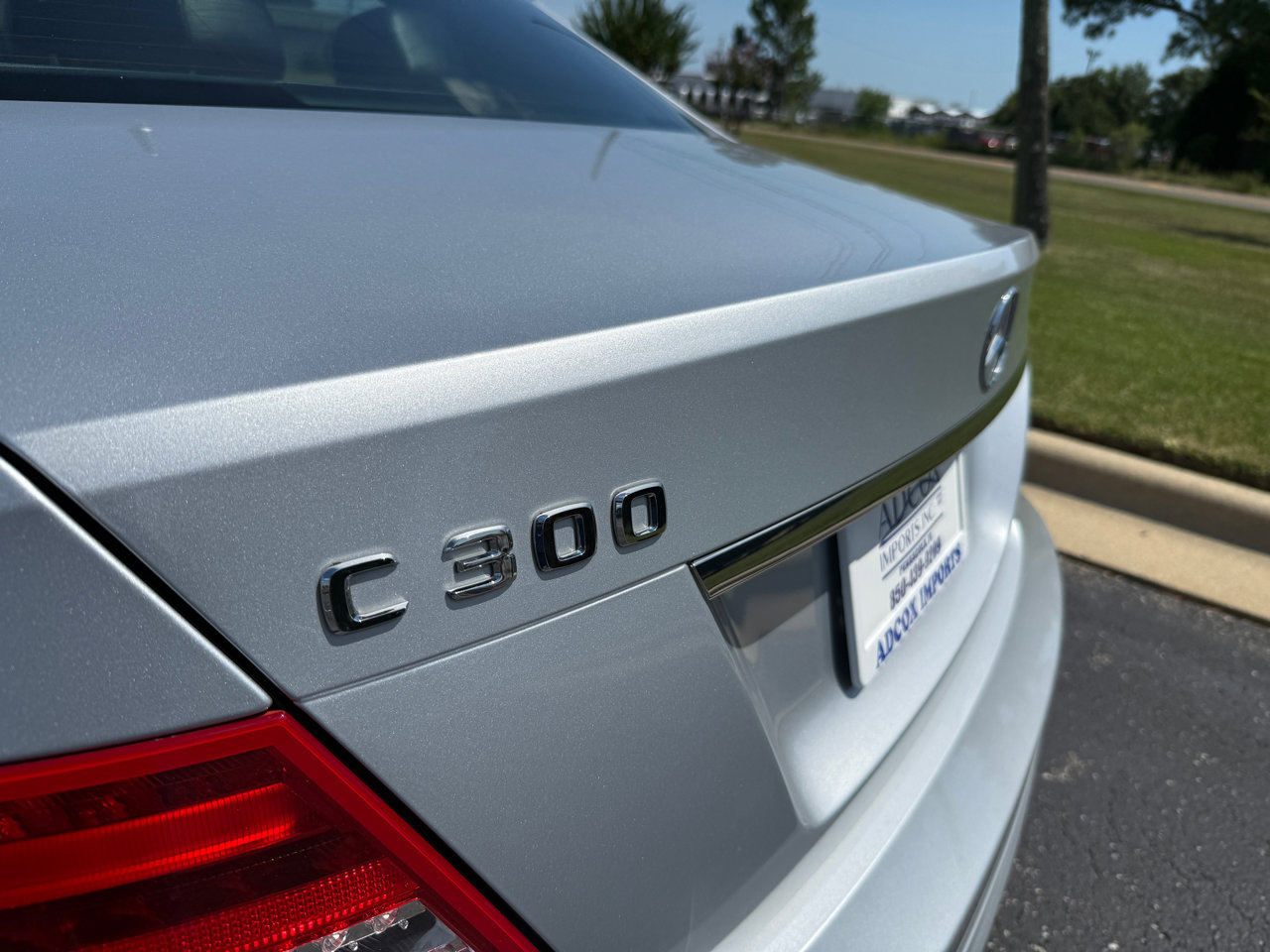 Used 2012 Mercedes-Benz C 300 Luxury image 9