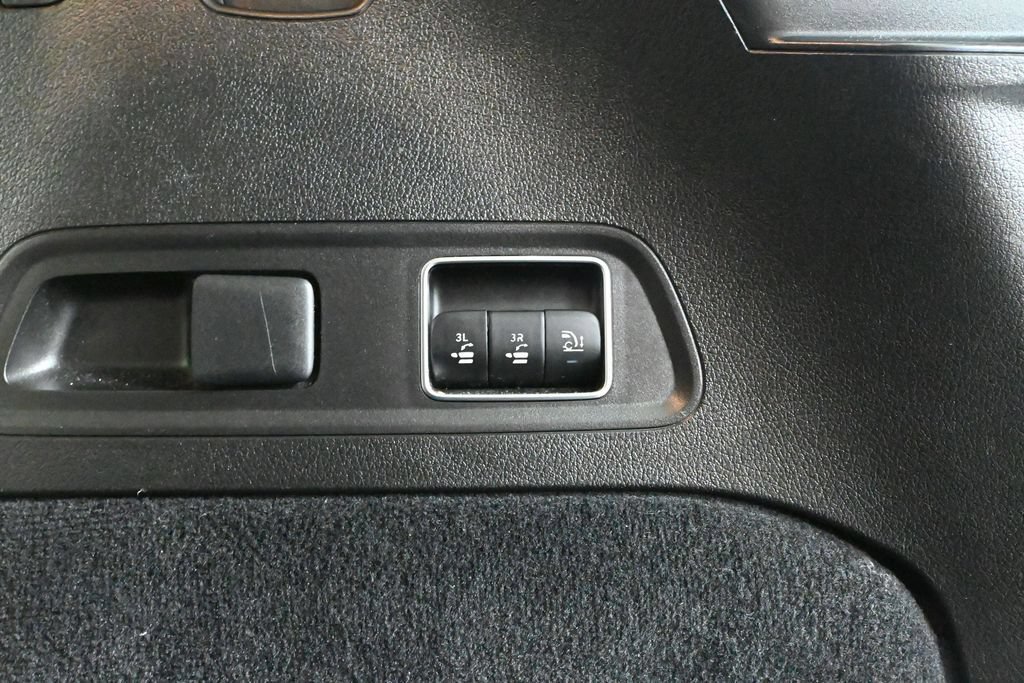 Used 2021 Mercedes-Benz GLS 450 4MATIC image 47