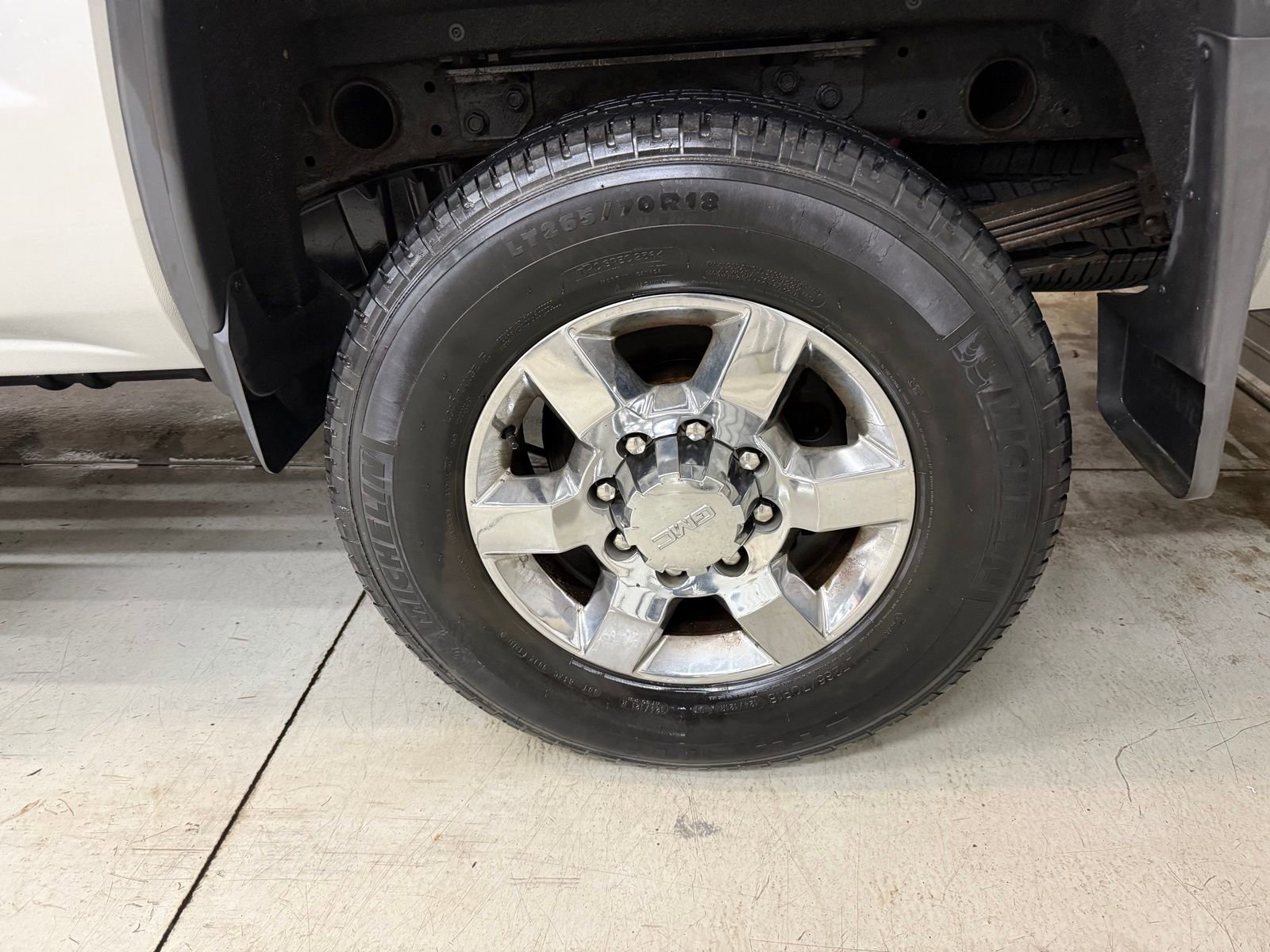 Used 2018 GMC Sierra 2500 SLT w/ Snow Plow Prep Package image 9