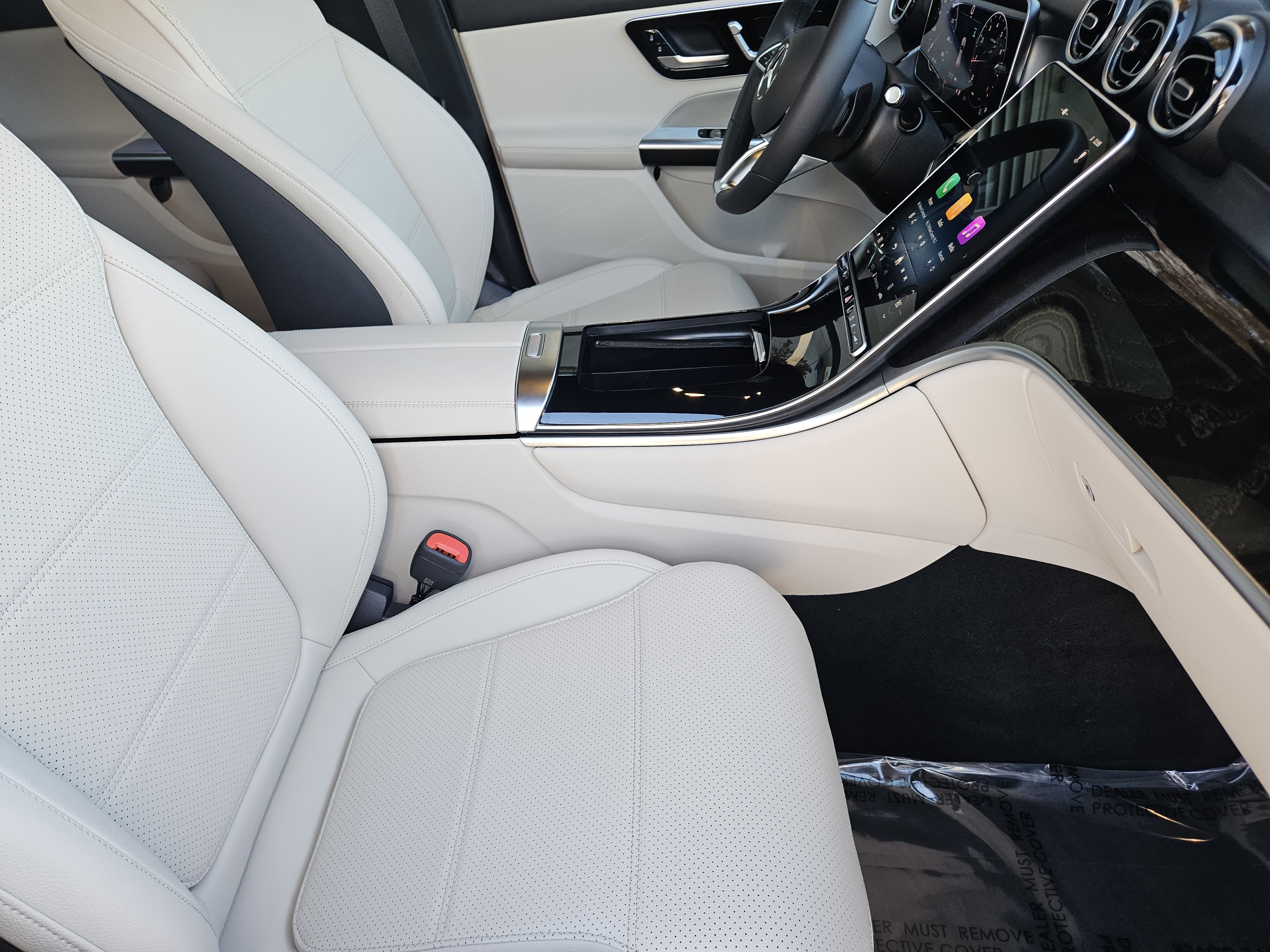 Certified 2025 Mercedes-Benz GLC 300 image 13