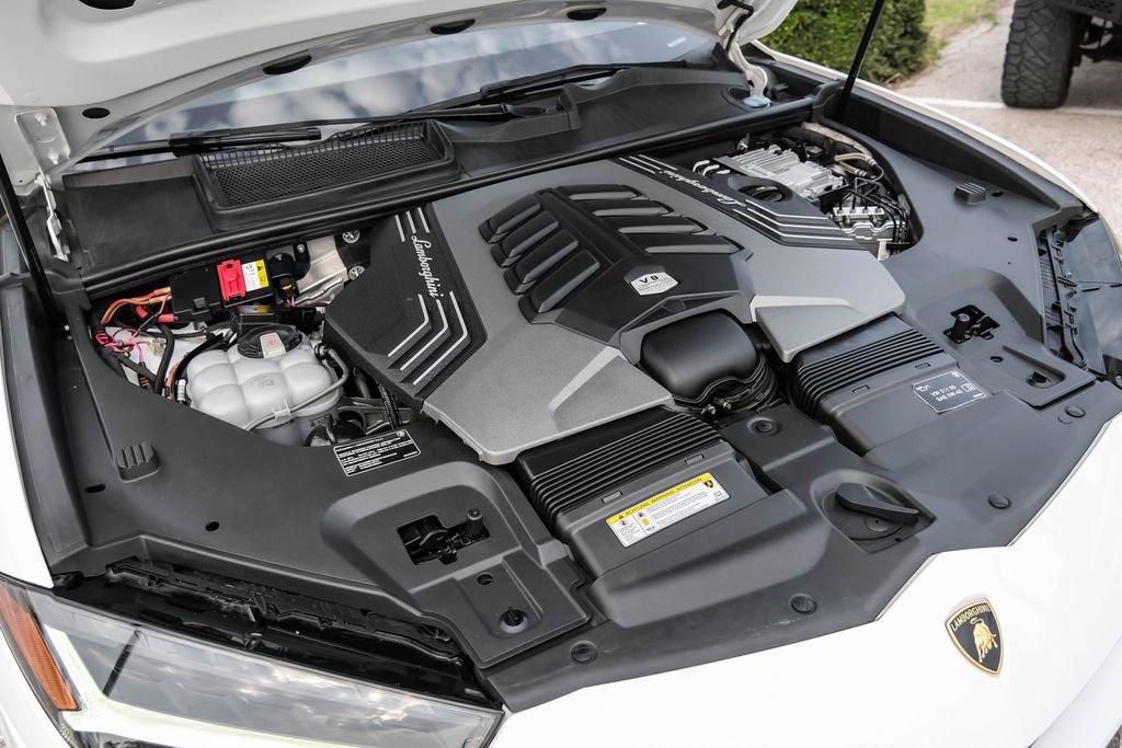 Used 2022 Lamborghini Urus image 61