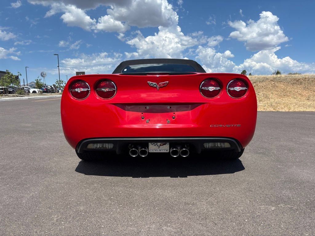 Used 2007 Chevrolet Corvette Convertible w/ Preferred Equipment Group RWD image 6