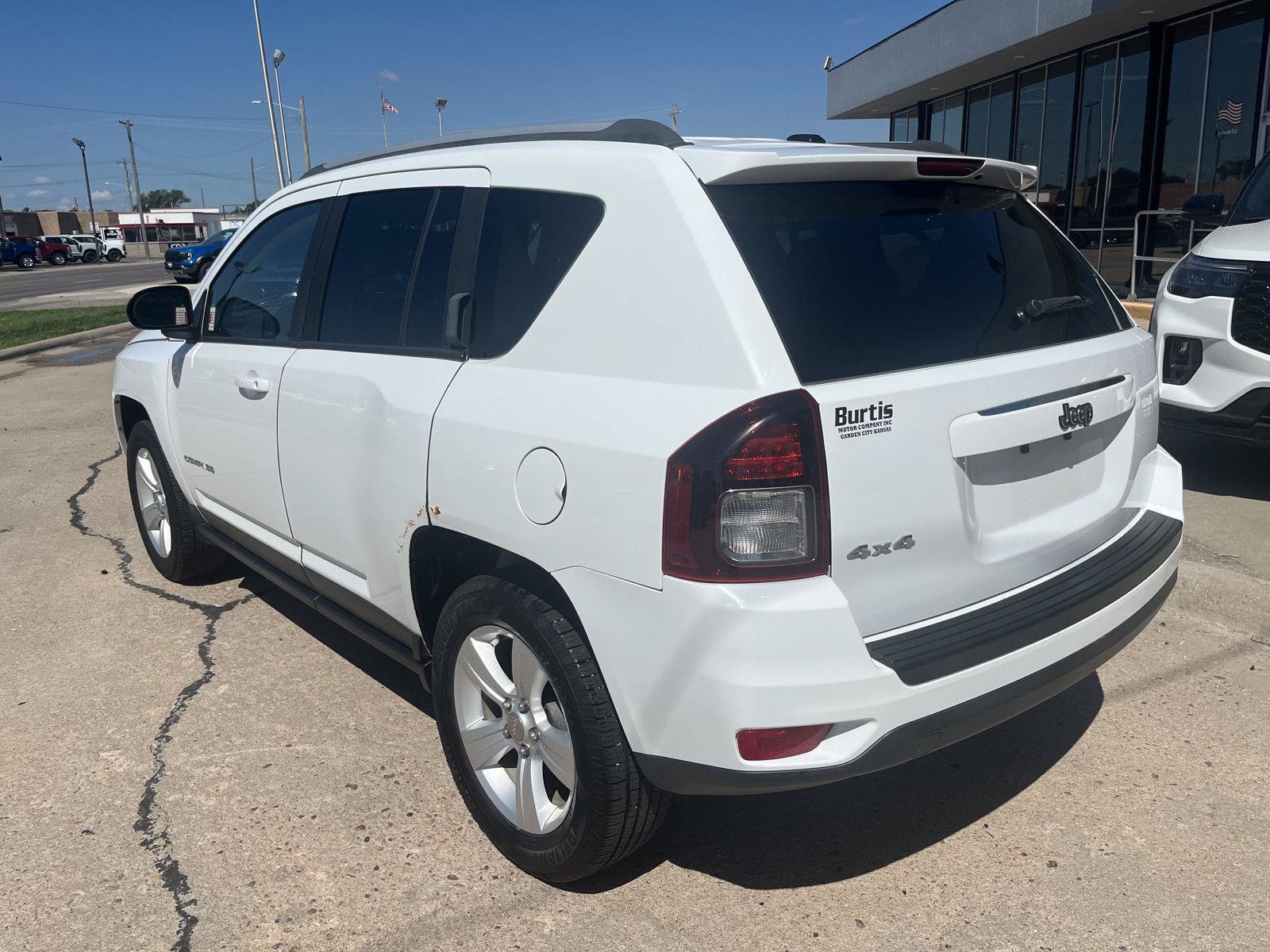 Used 2016 Jeep Compass Sport w/ Power Value Group AWD/4WD image 6