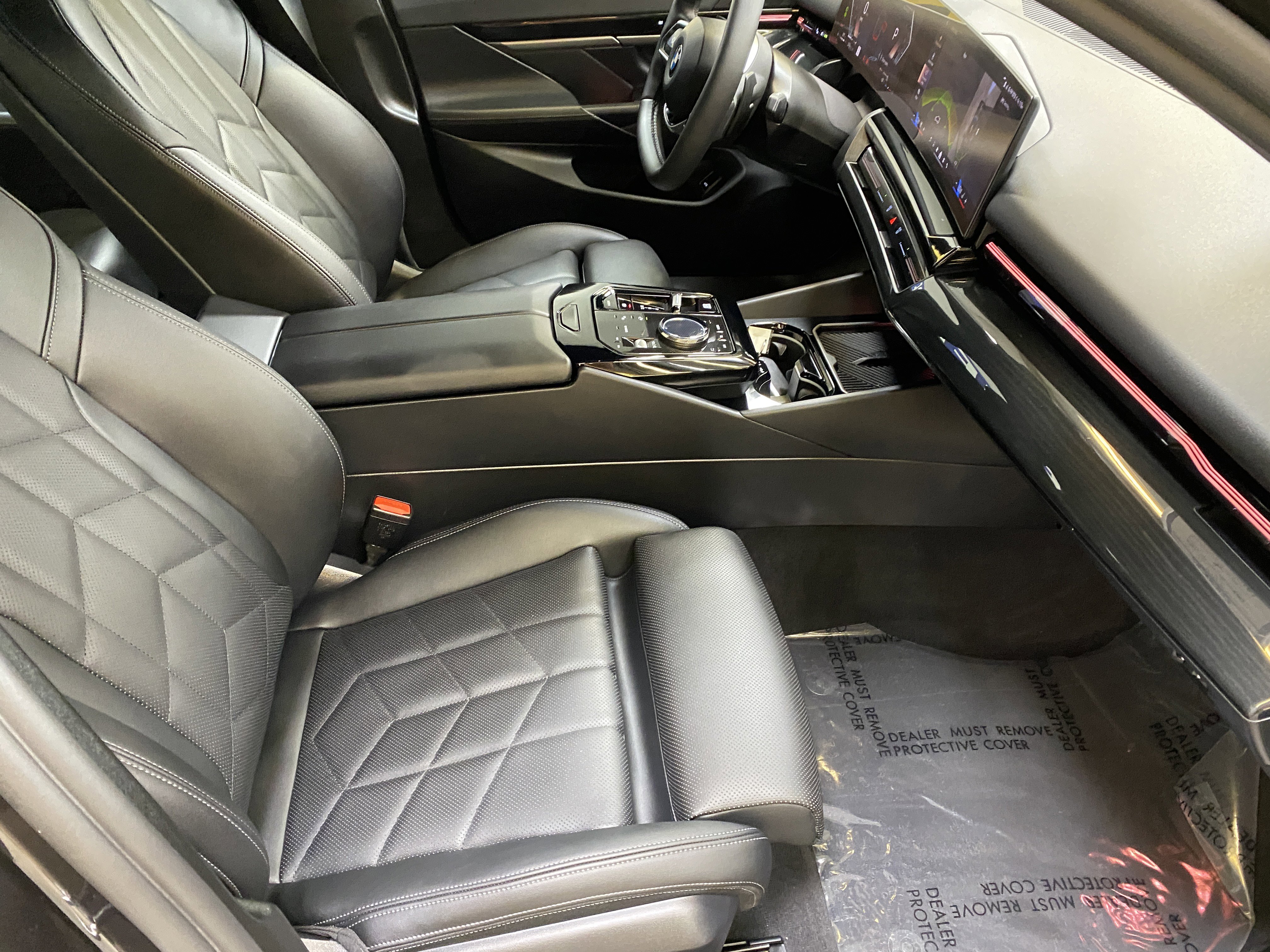 Used 2025 BMW 530i image 27