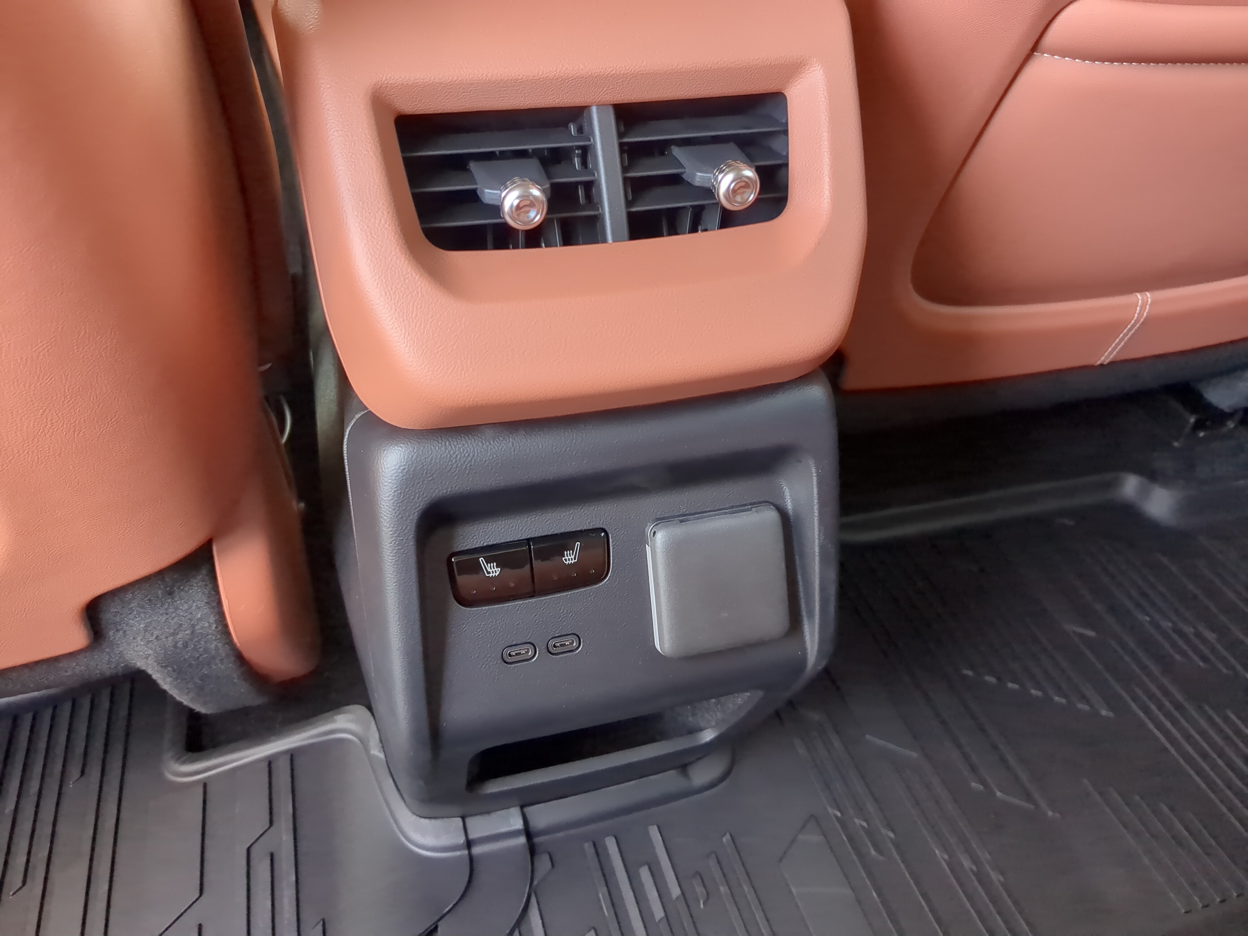 New 2026 Cadillac Optiq Sport 2 w/ LPO, Floor Liner Package RWD image 15