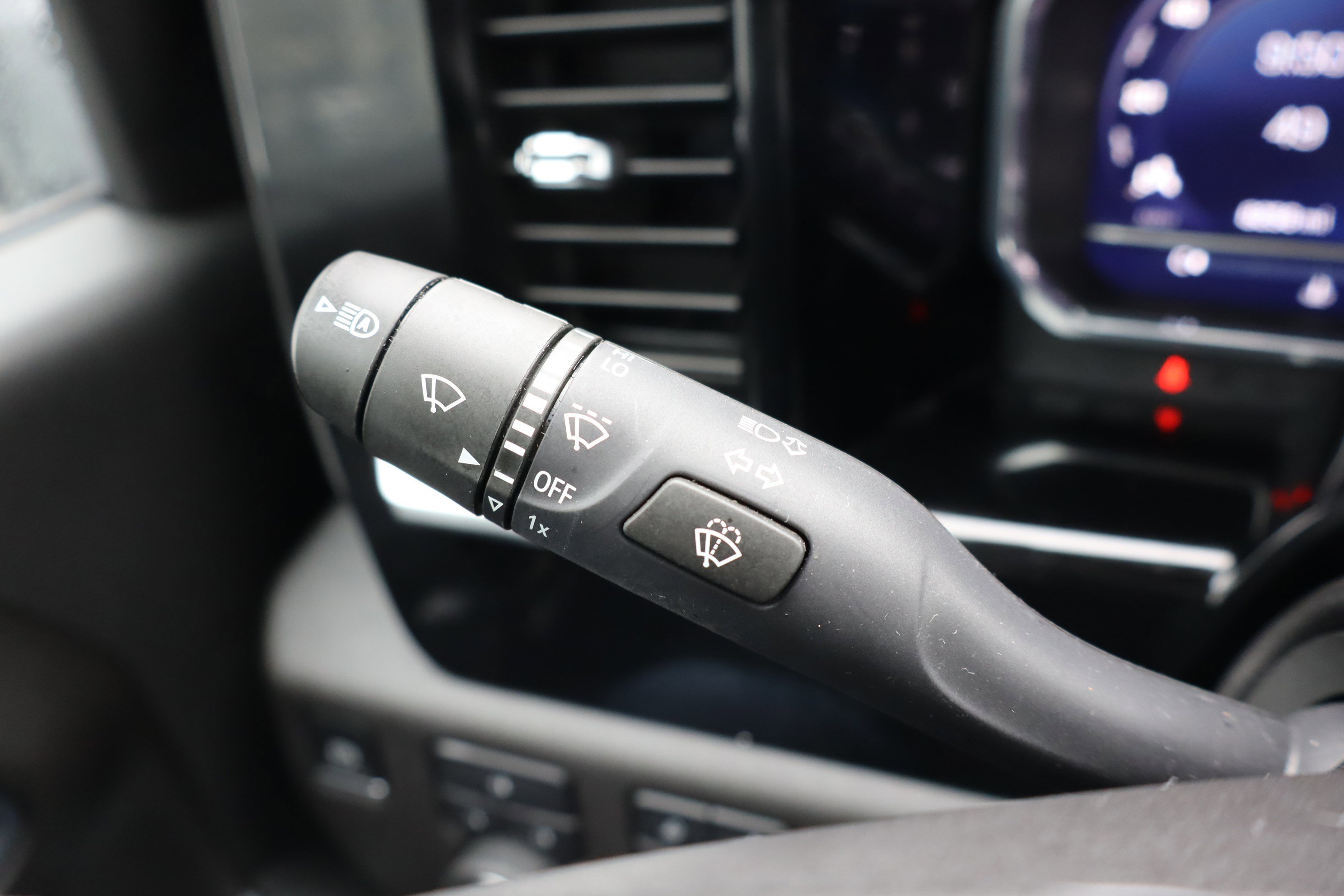 Used 2025 Chevrolet Silverado 2500 LT w/ Trail Boss Package image 25