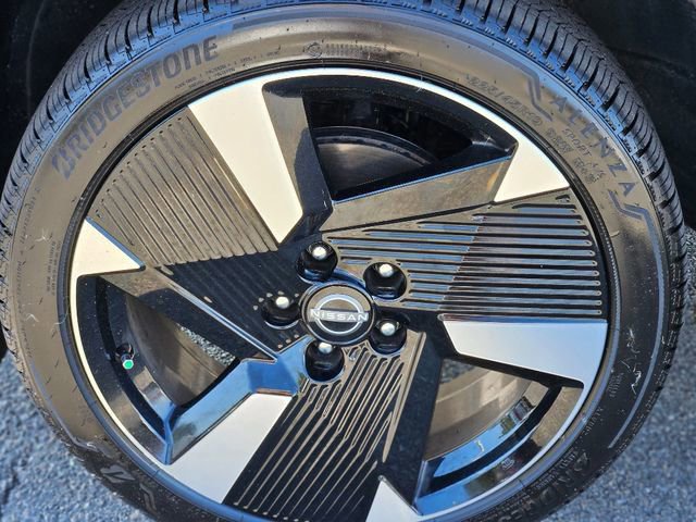 Certified 2025 Nissan Kicks SR w/ Illumination Package image 10