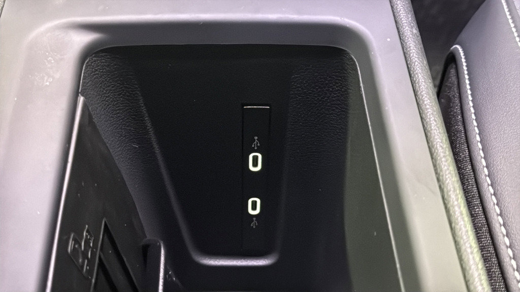 New 2026 Volkswagen Tiguan SE image 37