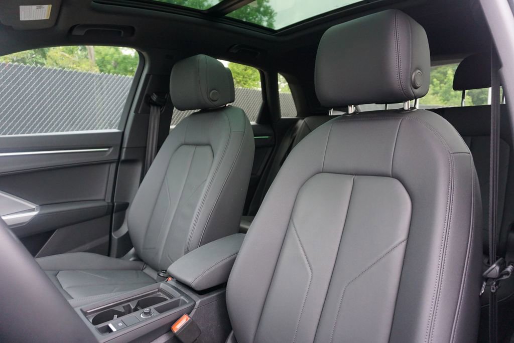 Used 2024 Audi Q3 2.0T Premium Plus AWD/4WD image 11