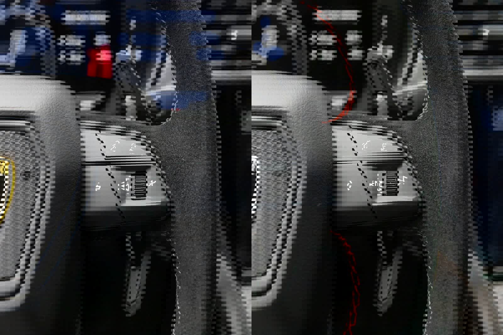 Used 2024 Lamborghini Urus Performante image 36